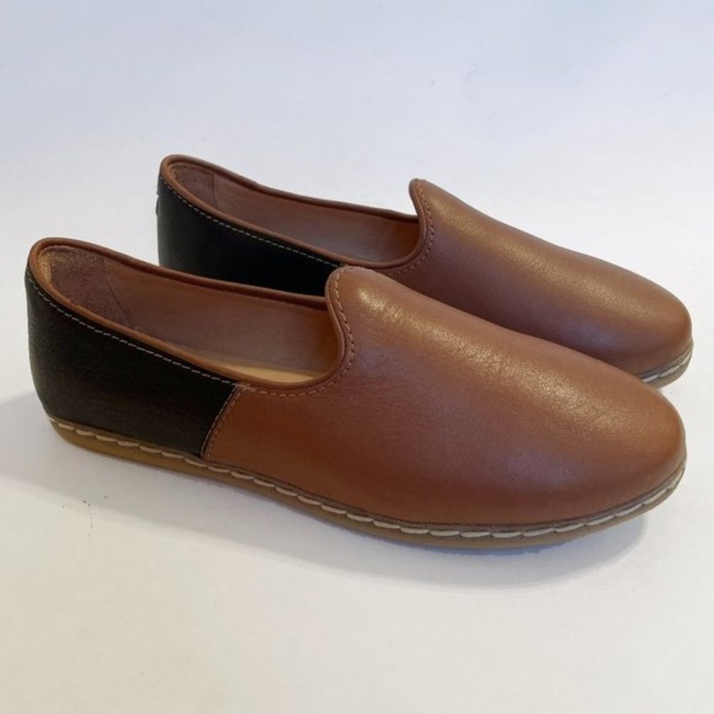 CHARIX Unisex 2 Tone Leather Shoes - Women's 10 /  EU 41